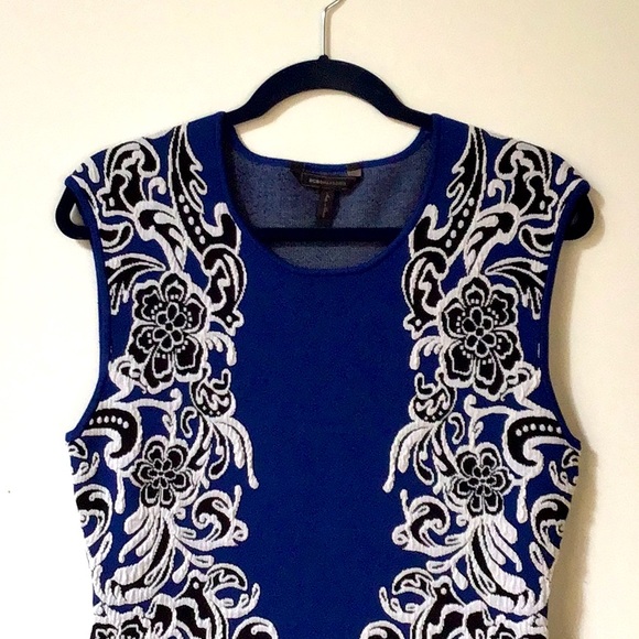BCBGMaxAzria Size Large Blue + White Knit Ellena Dress - Picture 4 of 11